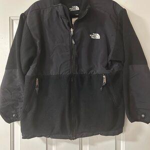 The North Face Men's Two-Tone Black Performance Jacket